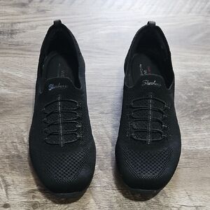 Skechers Black Knit Elastic Sneakers